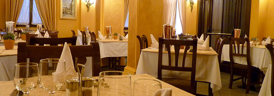 Cavallo Bianco Dronero Albergo Ristorante Pizzeria - salone