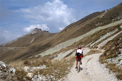 Valle Maira, escursione mountain bike